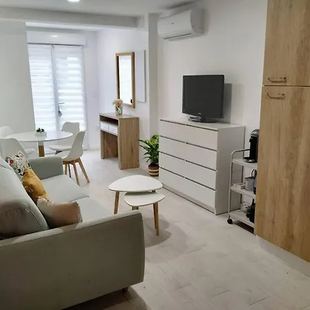 Rez De Jardin A 6min De La Croisette 3* Le Cannet